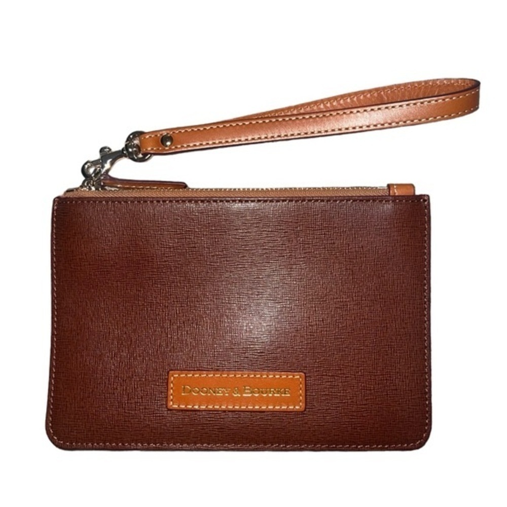 {NWOT Dooney & Bourke Saffiano Leather Zip Wristlet Wallet in Brown}